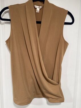Banana Republic Camel Draped Sleeveless V-Neck Blouse